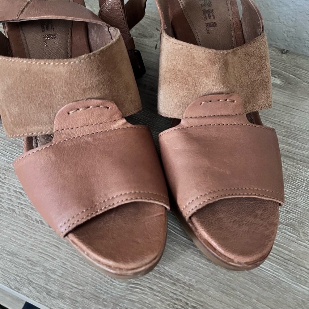 Women’s 9.5 Sorel After Hours Sandal Comfy Wedge in Camel Brown Leather - Picture 6 of 16